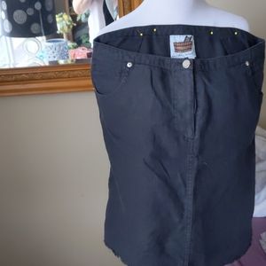 Black linen skirt